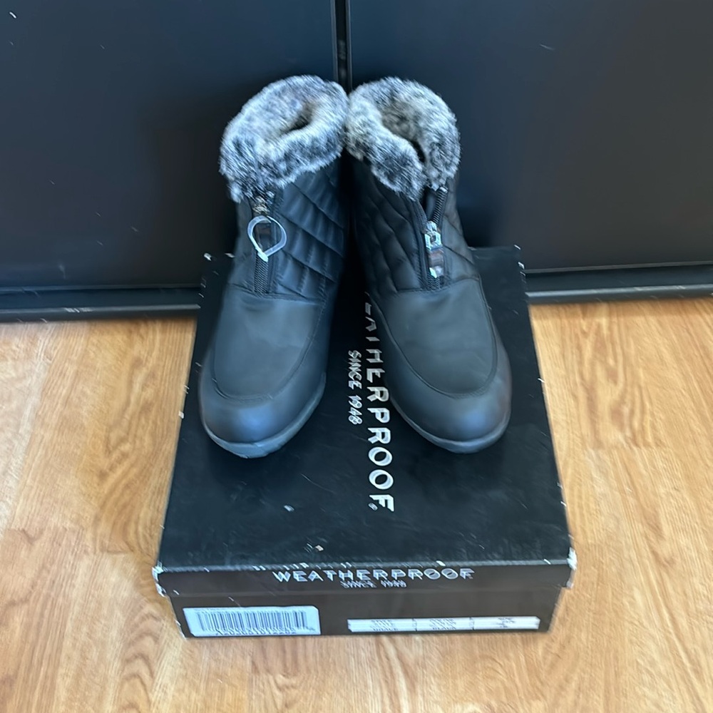 Grace weatherproof boots